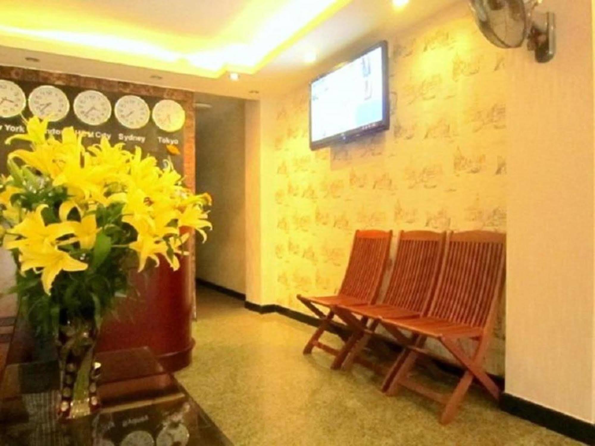 Sao Nam Hotel - Bui Vien Walking Street โฮจิมินห์ซิตี้ ภายนอก รูปภาพ
