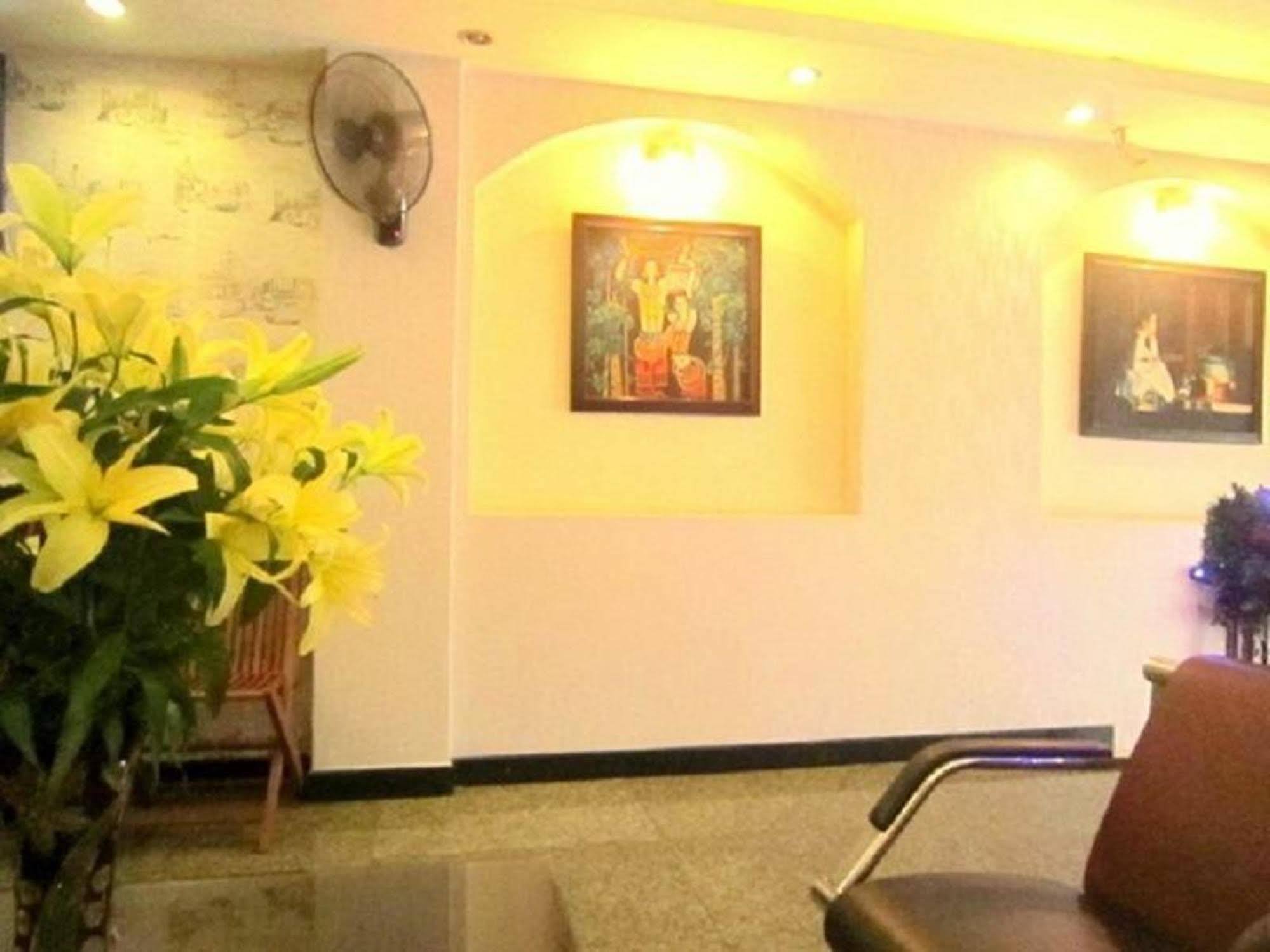 Sao Nam Hotel - Bui Vien Walking Street โฮจิมินห์ซิตี้ ภายนอก รูปภาพ