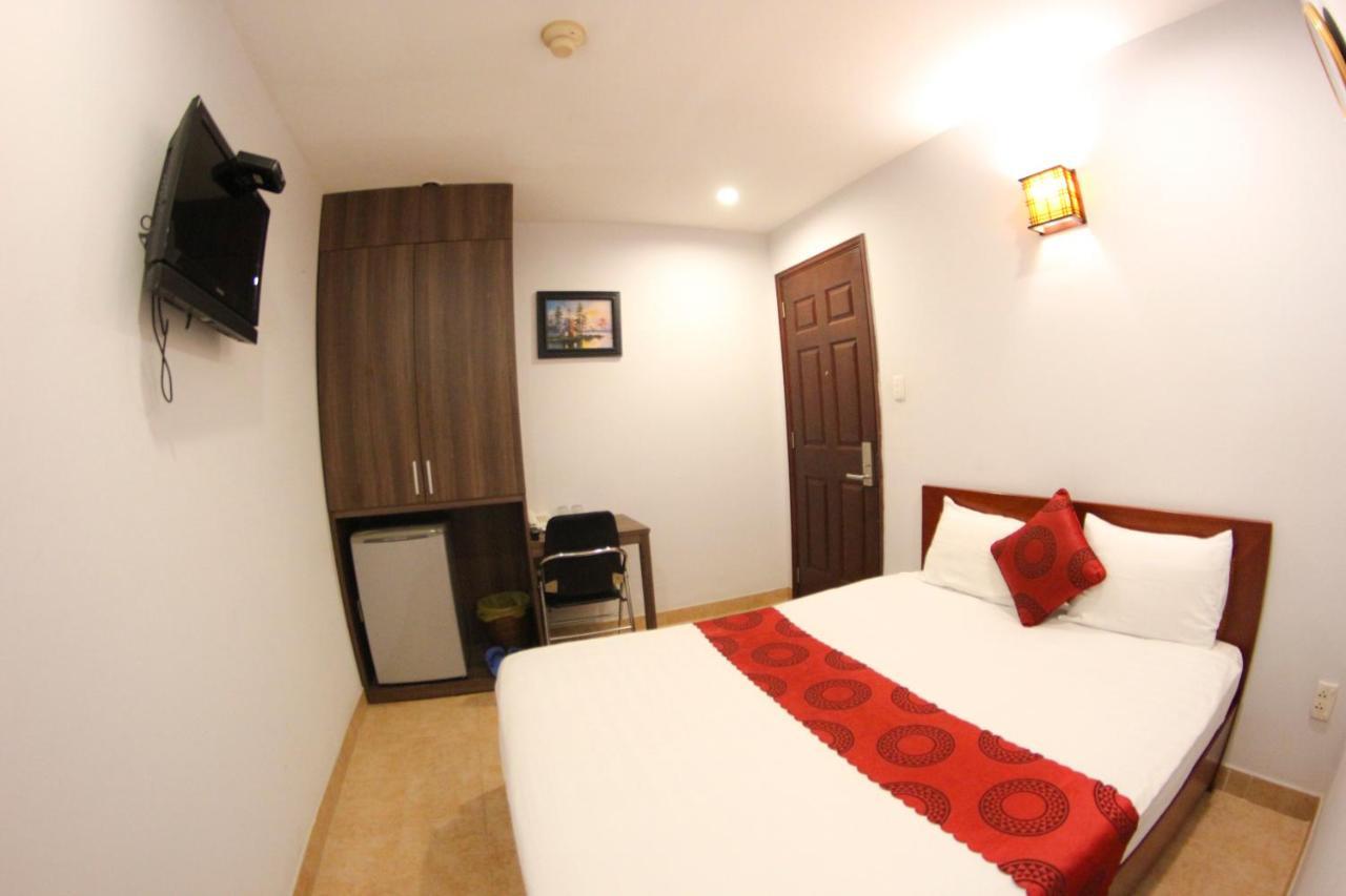 Sao Nam Hotel - Bui Vien Walking Street โฮจิมินห์ซิตี้ ภายนอก รูปภาพ
