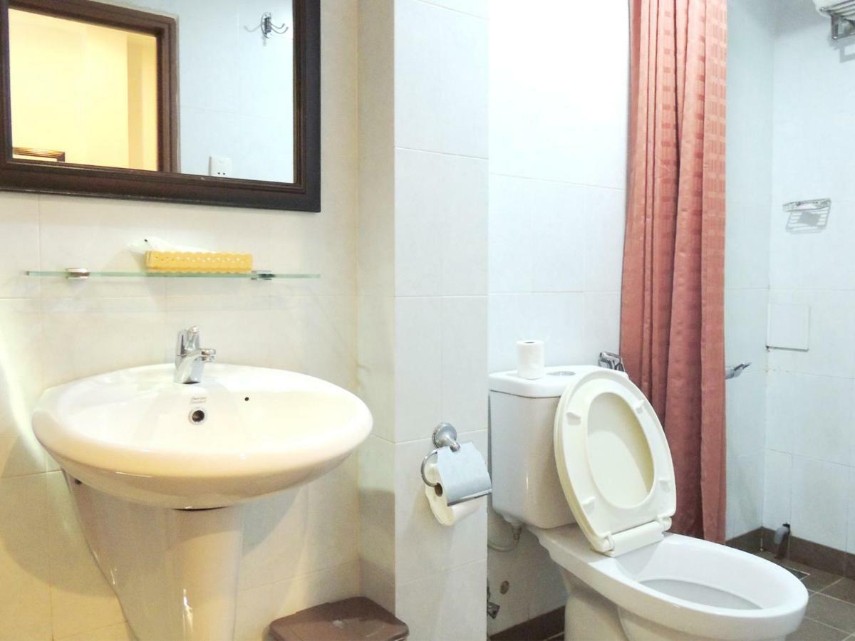 Sao Nam Hotel - Bui Vien Walking Street โฮจิมินห์ซิตี้ ภายนอก รูปภาพ